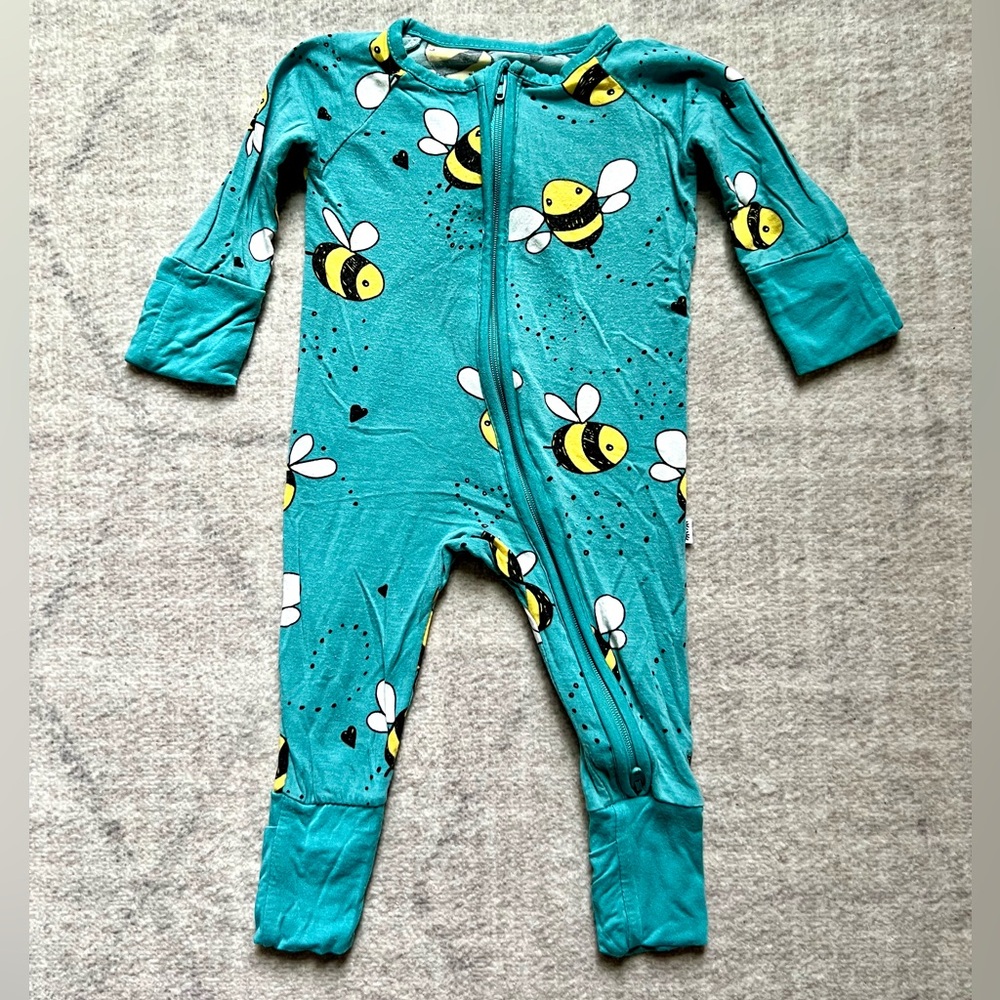 Little Sleepies Teal Bees Bamboo Zippy Pajamas (Newborn)